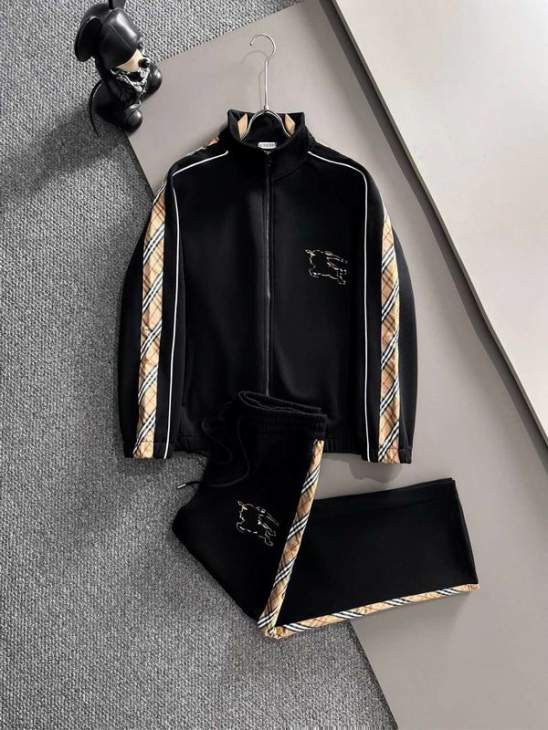 Picture of Burberry Sweater Suits _SKUBurberryM-3XLomtr31037394